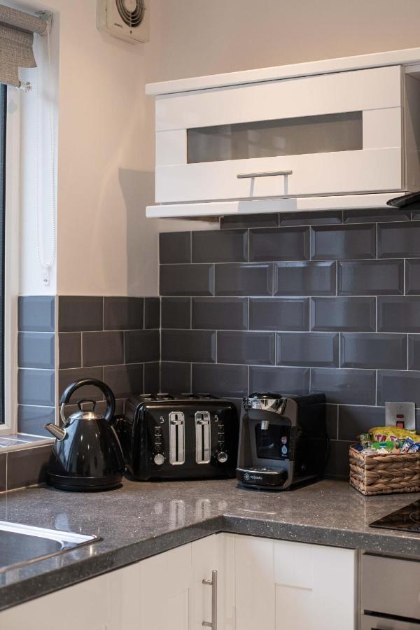 Refurbished Home, 8 Mins To Cc Belfast Exteriör bild