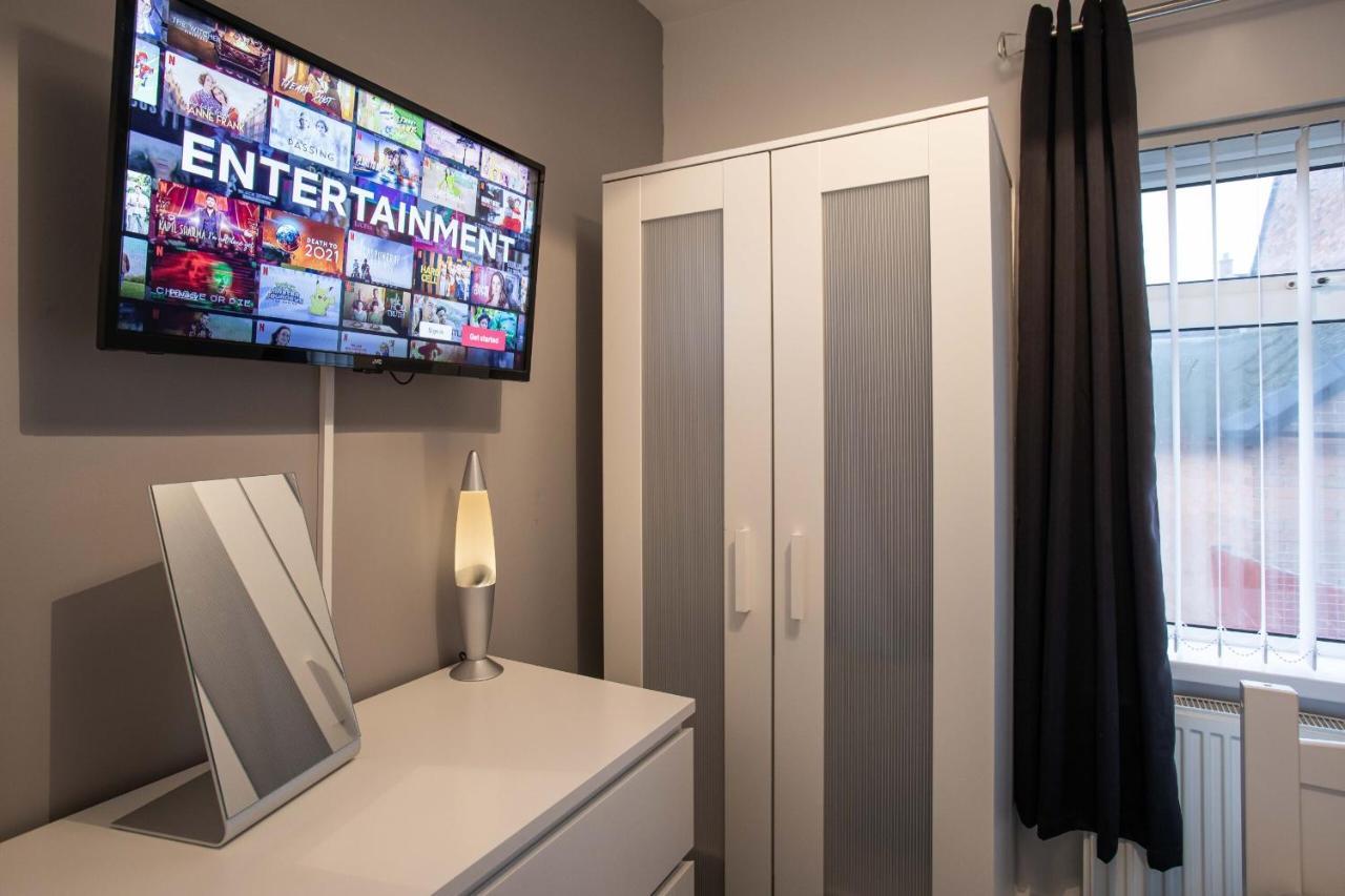 Refurbished Home, 8 Mins To Cc Belfast Exteriör bild