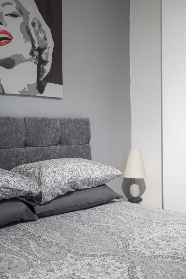 Refurbished Home, 8 Mins To Cc Belfast Exteriör bild